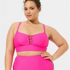 Torrid Wireless Strappy Lace Up Bikini top only size 00(10)